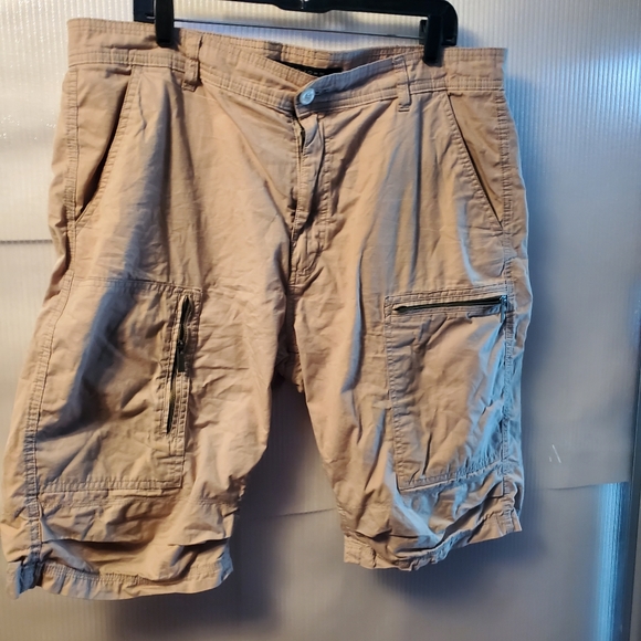 Sean John Mens Mordern Cargo Short 